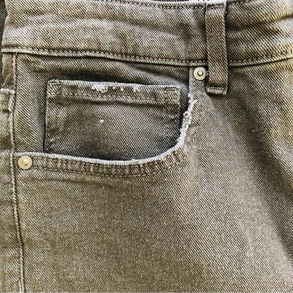 STYLE & CO. WOMENS JEANS SIZE 6P WASHED BLACK VINTAGE CLASSIC MOM JEAN - Picture 15 of 15